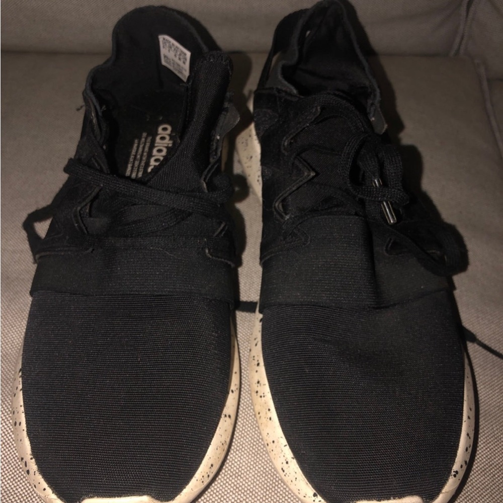 Adidas Black Athletics Shoes - Picture 5 of 6